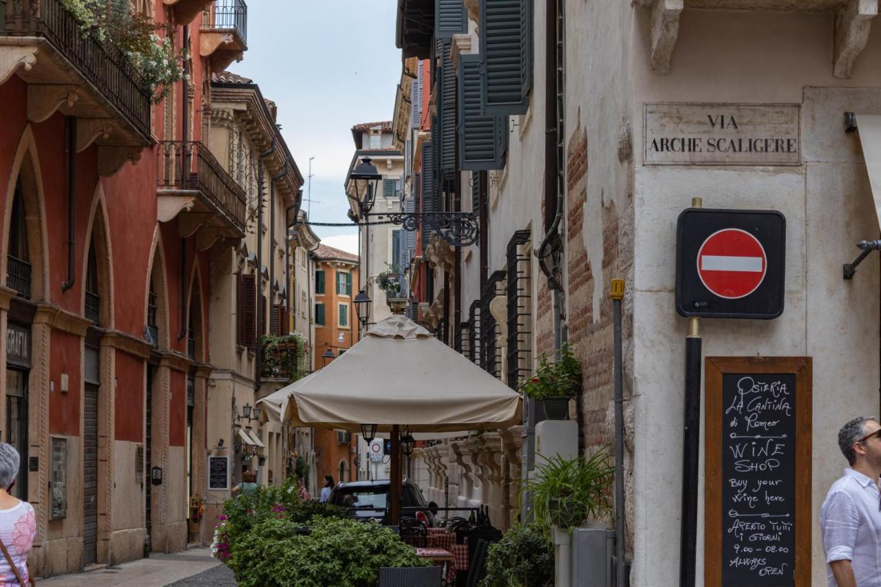 Domus Nova Palace - Italian Homing Verona Ngoại thất bức ảnh