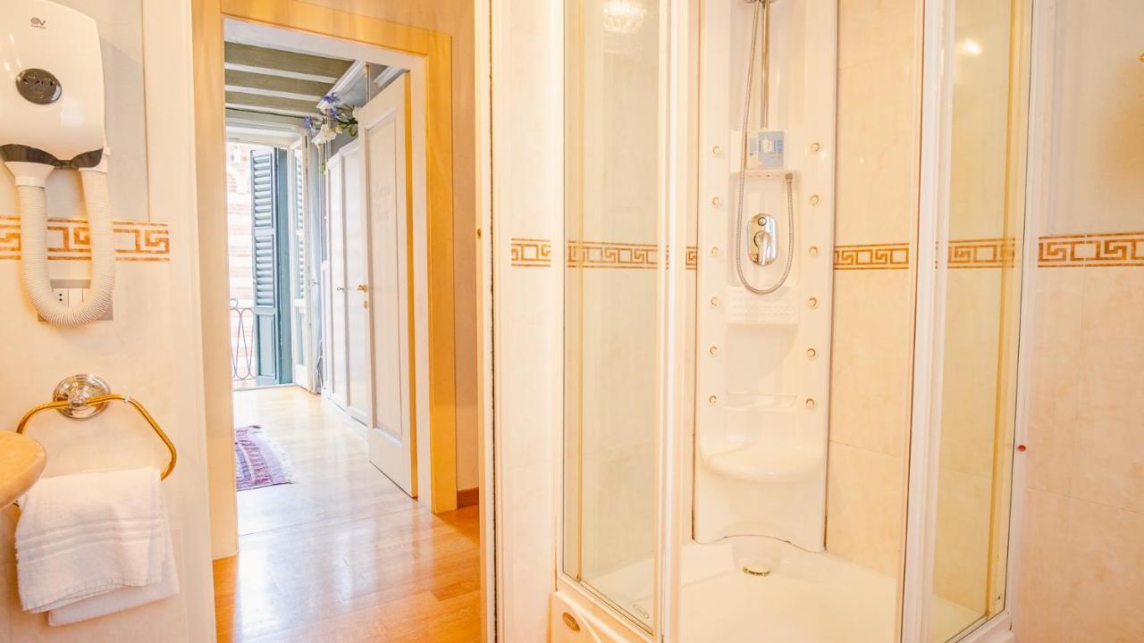 Domus Nova Palace - Italian Homing Verona Ngoại thất bức ảnh