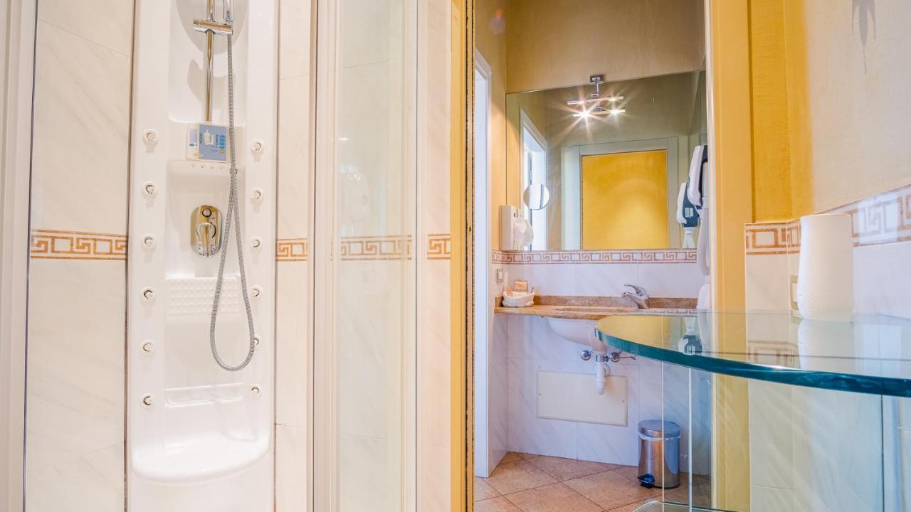 Domus Nova Palace - Italian Homing Verona Ngoại thất bức ảnh